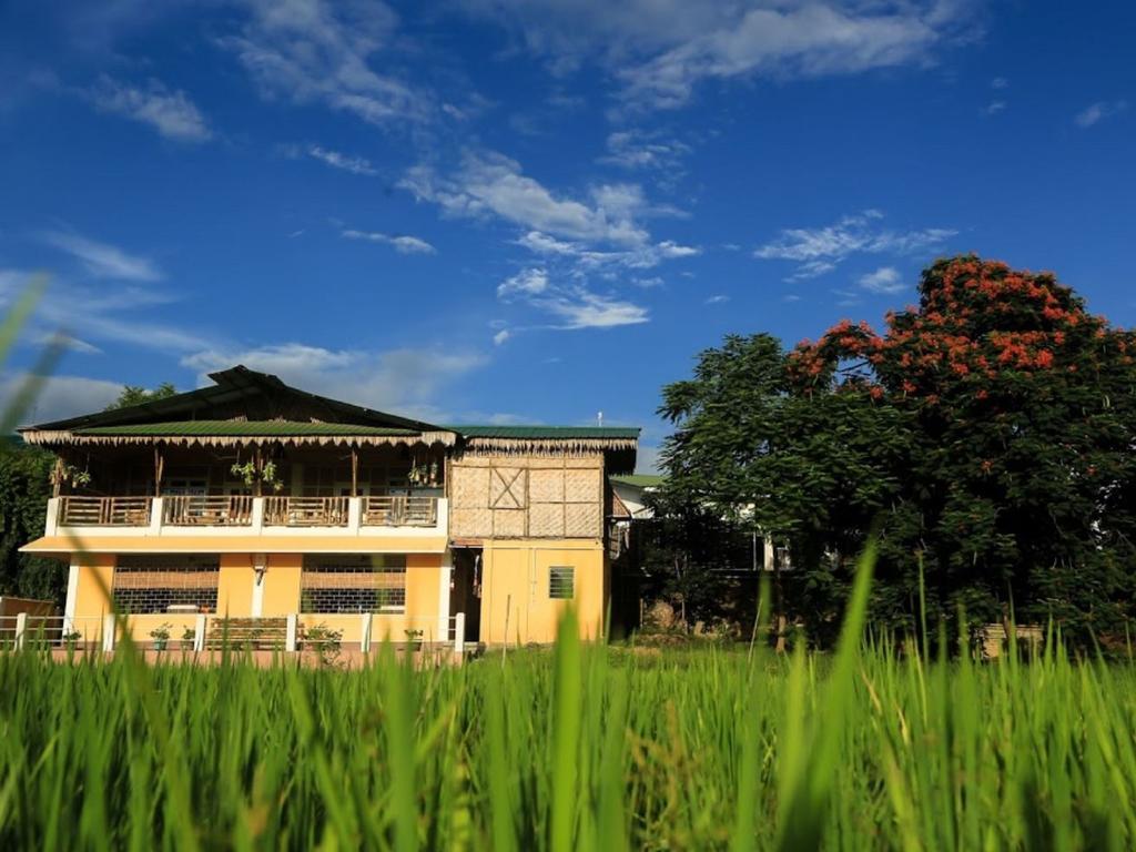 Longchen Homestay Dimāpur Exterior foto